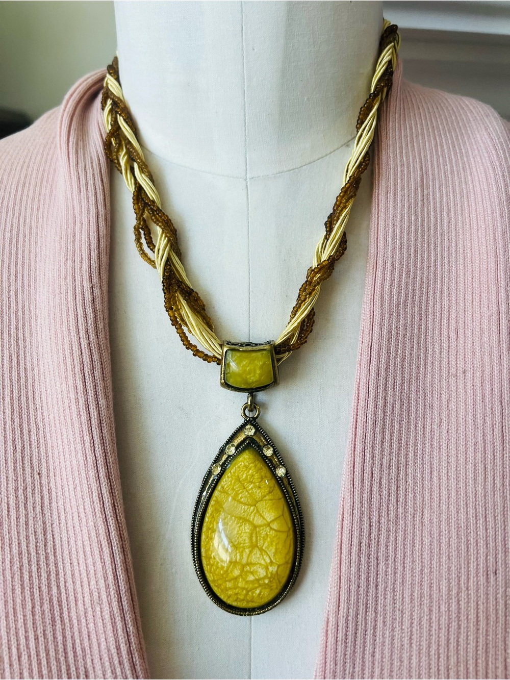 Vintage/new stock beaded faux gemstone necklace